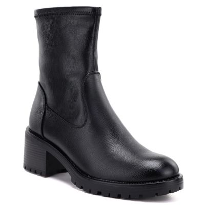 6. Women's black high-heeled ankle boots Potocki SZ12835