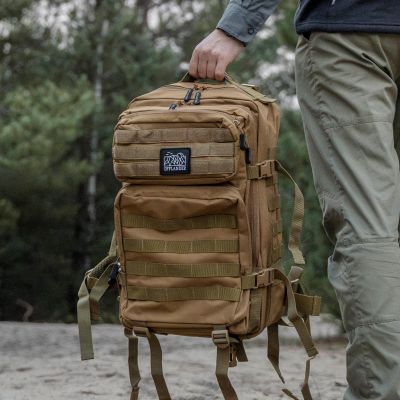 22. Offlander Survival 43L Hiking Backpack OFF_CACC_07KH