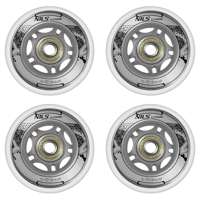21. PU 84x24 82A TRANSPARENT (4 pcs) + ABEC-7 CHROME (8 pcs) SET NILS EXTREME
