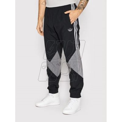 2. adidas Originals Lightning Tp M HE4715 pants