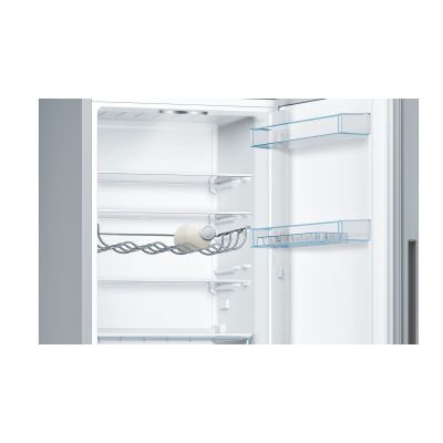 3. BOSCH KGV 33VLEA fridge-freezer