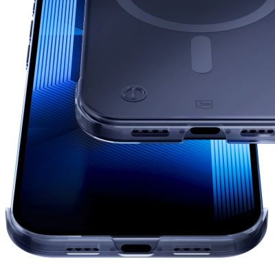 9. 3mk Just20g MagCase for iPhone 16 Plus - transparent