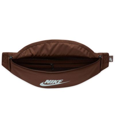 4. Nike Heritage DB0490-265 waist bag