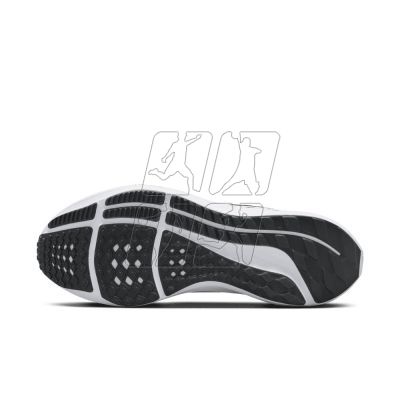 6. Nike Pegasus 40 W DV3854-001 shoes