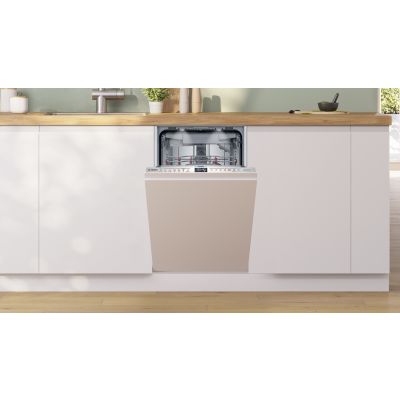 38. BOSCH SPV6ZMX17E built-in dishwasher
