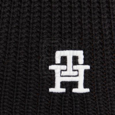 7. Tommy Hilfiger Monogram W scarf AW0AW14288