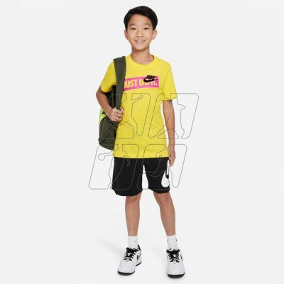 5. T-shirt Nike Sportswear Jr. DX9505-731