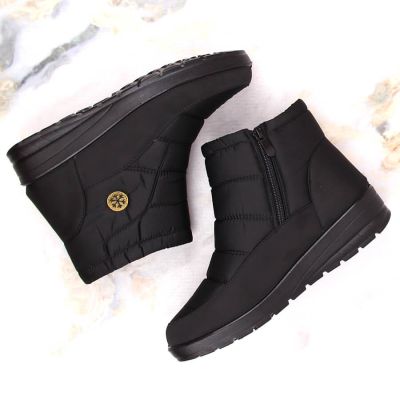 14. News W EVE437A black wedge snow boots