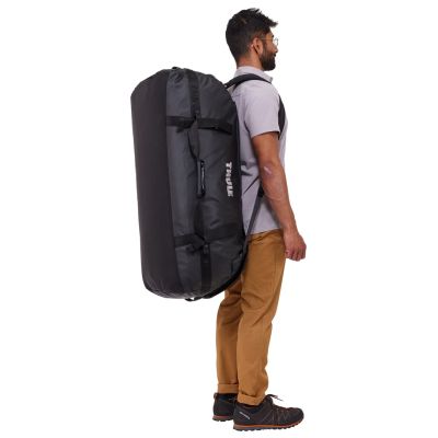 4. Thule Chasm TDSD305 Black Sports Bag 130L Polyester Black
