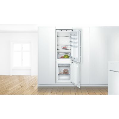 2. BOSCH KIS86AFE0 built-in refrigerator