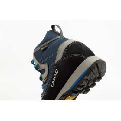 7. Aku Trekker Gore-tex women's hiking boots, ankle-high, blue