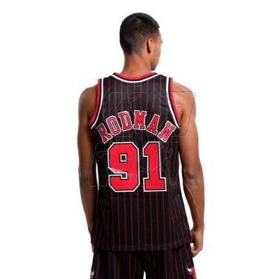 3. Mitchell &amp; Ness Chicago Bulls NBA Swingman Alternate Jersey Bulls 95 Dennis Rodman M SMJYGS18150-CBUBLCK95DRD