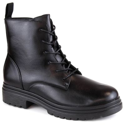 10. Vinceza W JAN238A insulated ankle boots, black