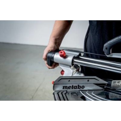 10. Metabo KGS216M 5000 RPM 1200 W