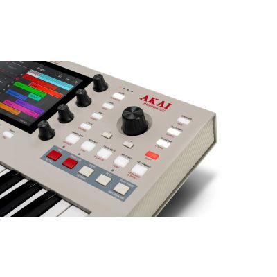 11. AKAI MPC KEY 37 GEN2 - Workstation