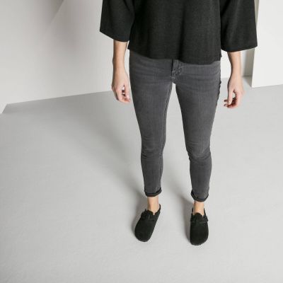 7. Birkenstock Boston Shearling Black Women's Wool Insulated Clogs in Suede Leather Narrow (0259883)