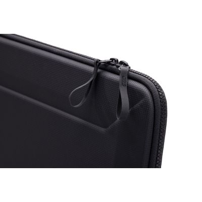 6. Thule MacBook Sleeve | Fits up to 16" | Black