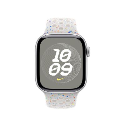 3. Apple Watch Nike 40mm Pure Platinum Sport Band (M/L)