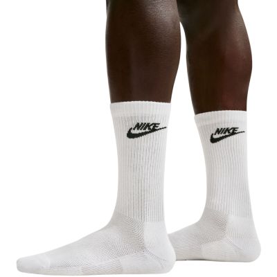 4. Nike Everyday Elevated Socks 3 Pairs White IH8522 901