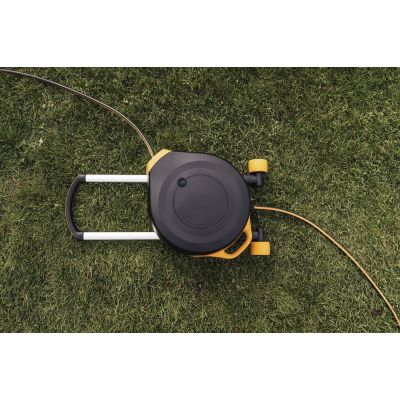 9. Fiskars 1067548 uncategorized