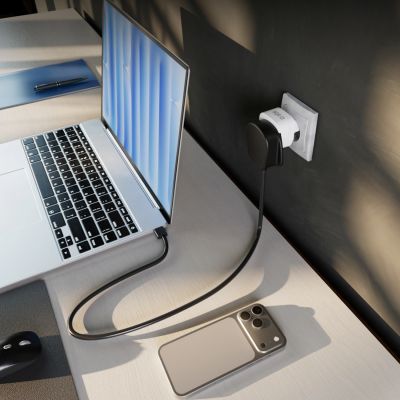 10. SBS CH Travel Adapter - Universal - White