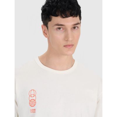 2. Men's oversized printed T-shirt 4F 4FRSS25TTSHM2652-11S