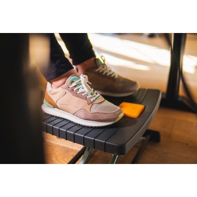 5. BakkerElkhuizen Pro 952 ergonomic footrest, adjustable 8-30 cm