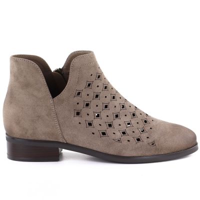 2. Women's suede ankle boots, openwork, dark beige, Vinceza 58626
