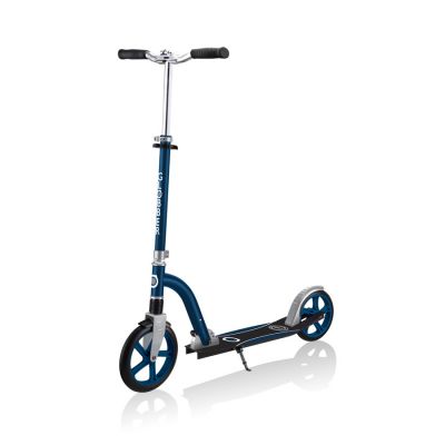 10. Globber NL 230-205 Duo 686-100 city scooter