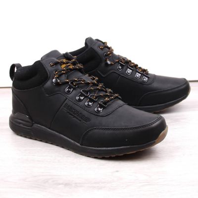 2. Bustagrip Leather Jogger Shoes MRM4A