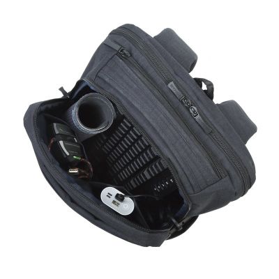 13. Rivacase 8365 43.9 cm (17.3") Backpack Black