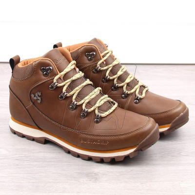 2. Leather trekking shoes Outback Bustagrip M MRM1B