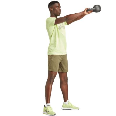 11. adidas Trail Essentials Seasonal Training Graphic T-shirt M IJ9602