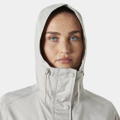 9. Helly Hansen Women's Jacket W HH CLASSICS TRENCH COAT 54376 885