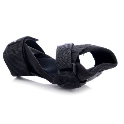 3. TEMPISH Taky Wrist Guards