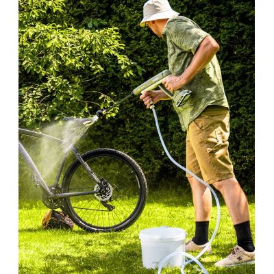 8. Cordless pressure washer 300 l/h 20 V W04322 WUBER