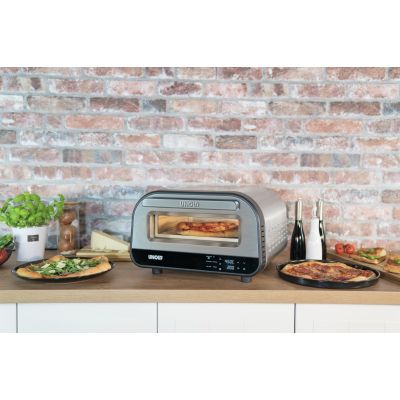 8. Unold 68816 1700W Silver Pizza Maker
