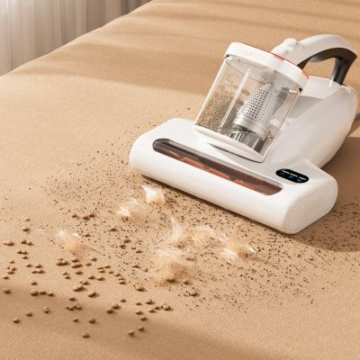 15. UWANT M600 Mattress Vacuum Cleaner - White