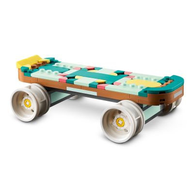 6. LEGO Creator 31148 Retro Roller Skate