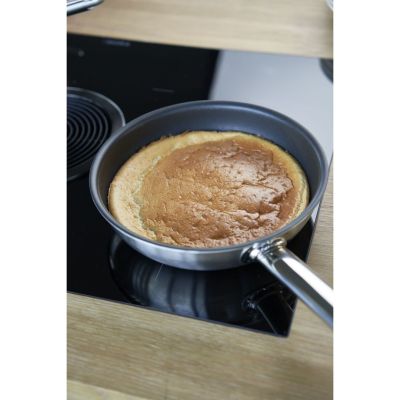 6. ZWILLING Pro Round Universal Frying Pan