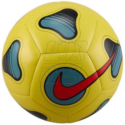 2. Nike Maestro Football FJ5547-718