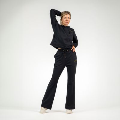 8. Women's WAVE Sweatshirt