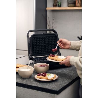 5. ZWILLING 1033327 waffle maker accessory Aluminum waffle plate