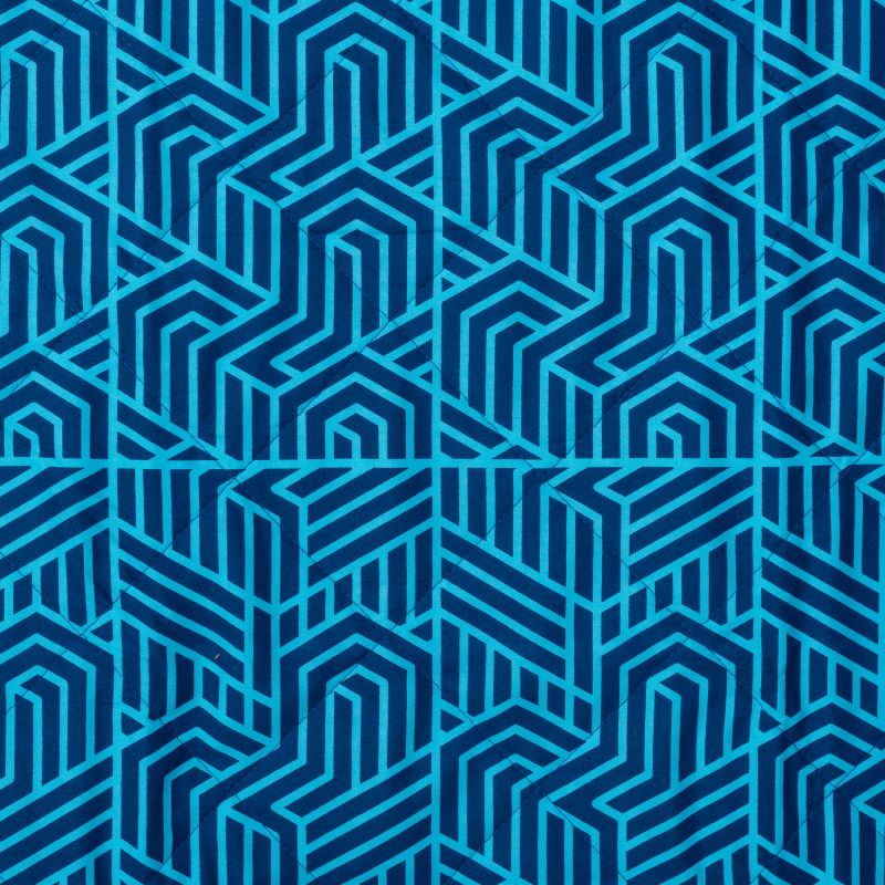 5. Aquawave Aladeen Picnic Blanket 92800350314