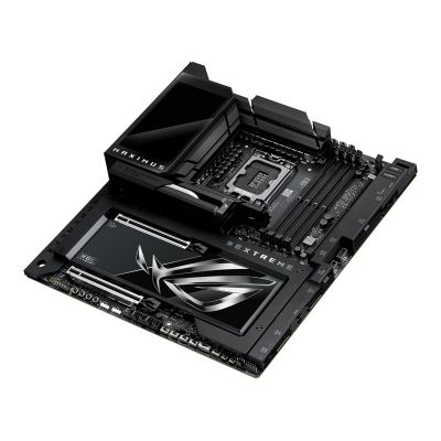 25. ASUS ROG MAXIMUS Z890 EXTREME motherboard