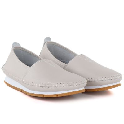 4. Women's beige leather slip-on shoes S.Barski LR61-7051