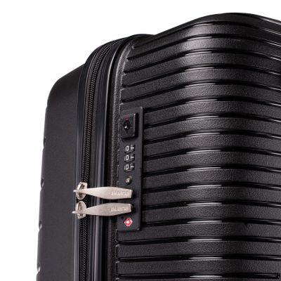 5. Hardside suitcase Iguana Cantabria II 97 92800479891