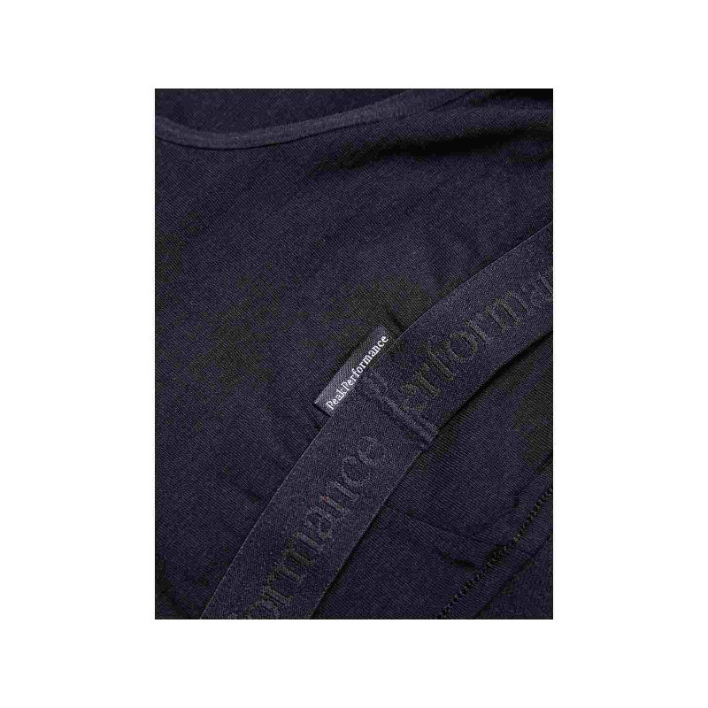 8. Peak Performance W Magic Top Thermal Top Black