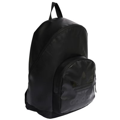 3. Adidas Adicolor Archive Backpack IB9304