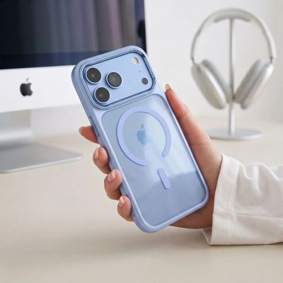 8. Tech-Protect Magmat Magsafe CC Case for iPhone 17 Pro / 18 Pro - Transparent Light Blue